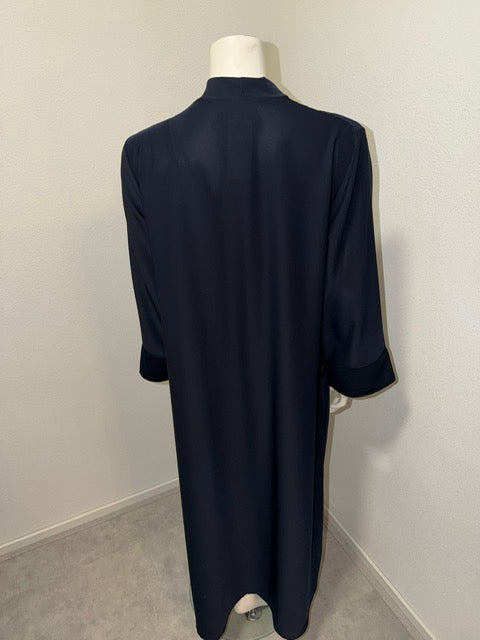Abaya Lina