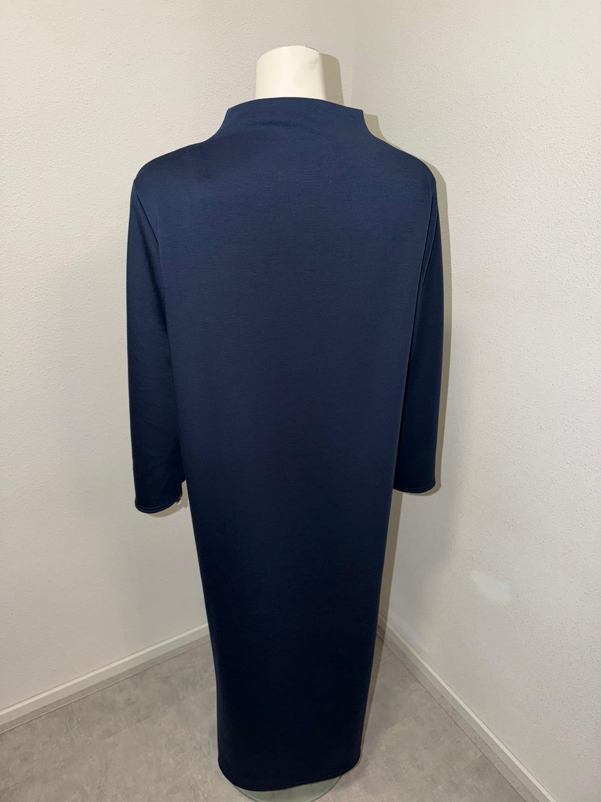 Jurk met hoge hals